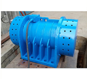 XUM特大功率振动电机